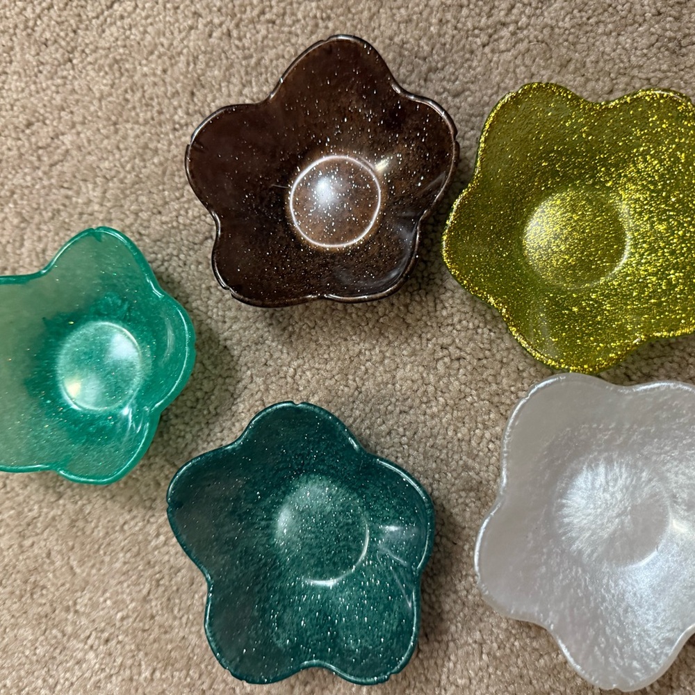 Flower-Shaped Dish